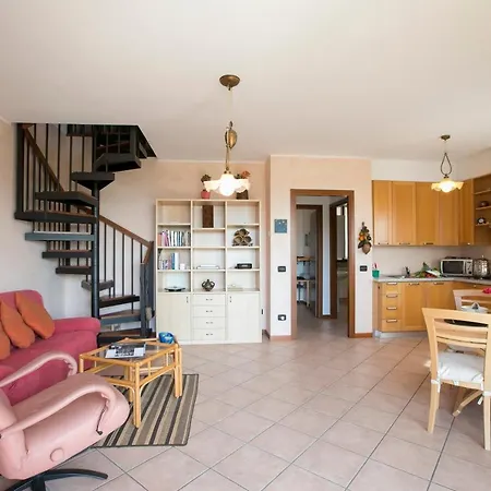 Casa Margherita Hillside - Happy Apartment