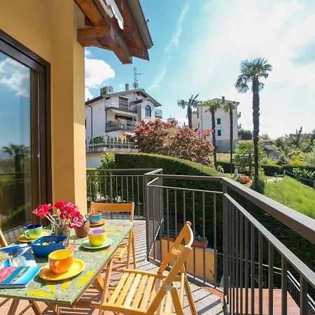 Casa Margherita Hillside - Happy Luino