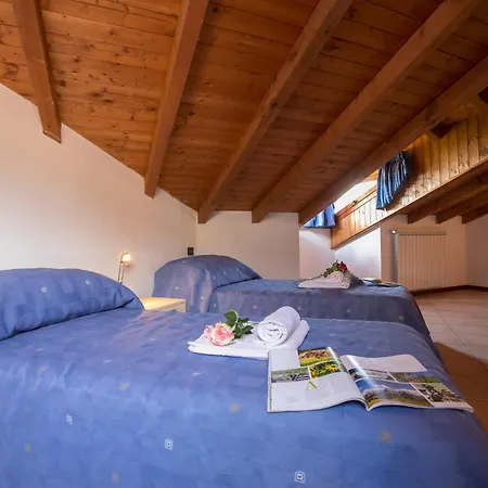 Casa Margherita Hillside - Happy Apartament *